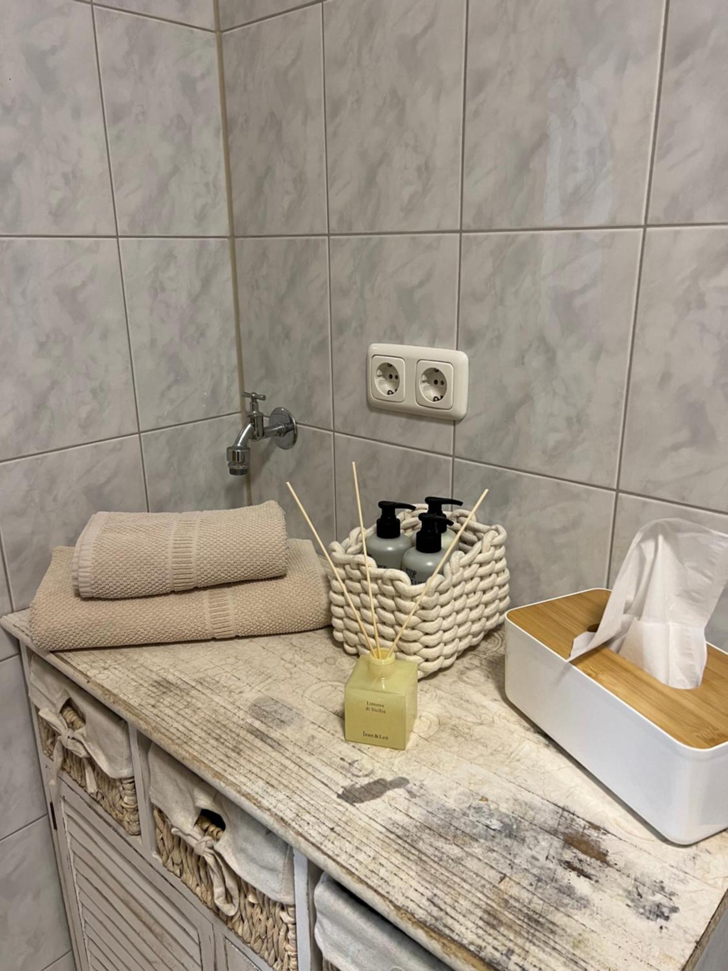 Gemuetliche Ferienwohnung Mit Charme Edling エクステリア 写真