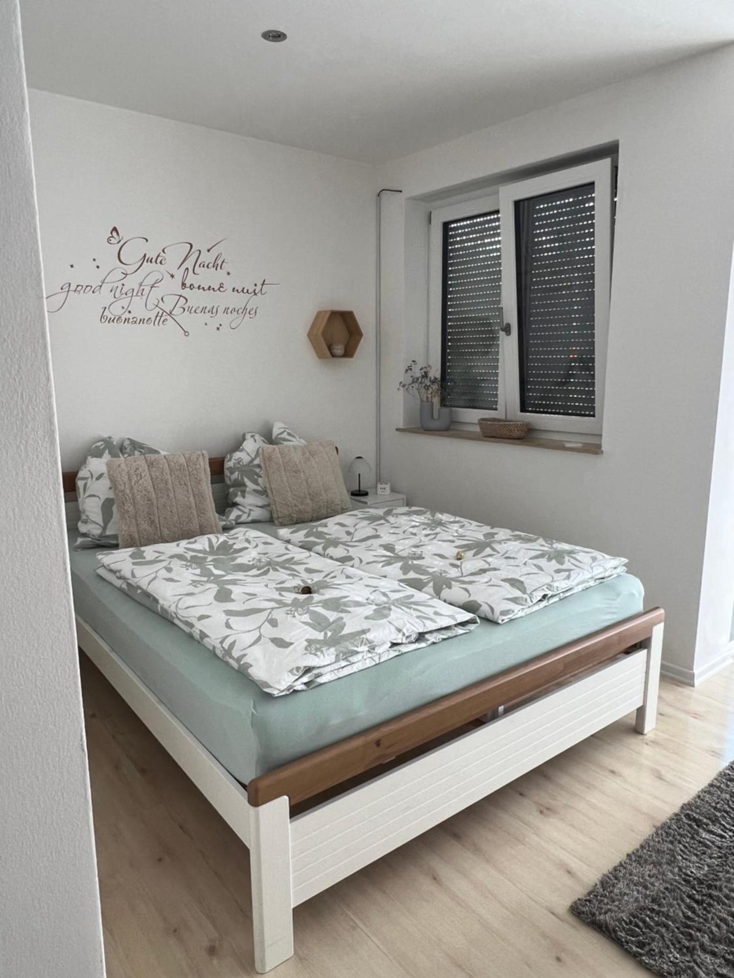 Gemuetliche Ferienwohnung Mit Charme Edling エクステリア 写真